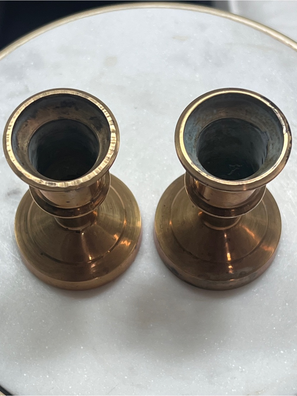 Vintage Brass Candlestick Pair - Shiny Gold Finish - Picture 5 of 8